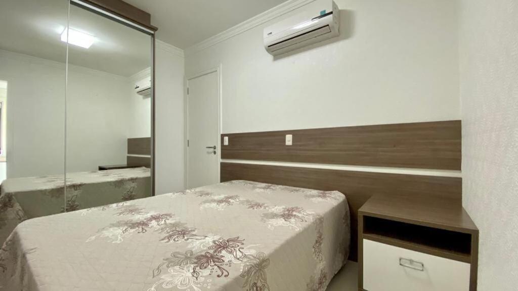 Solar Das Ilhas - Aconchegante Apartamento Na Linda Praia De 4 Ilhas Bombinhas Zewnętrze zdjęcie