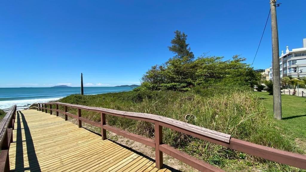 Solar Das Ilhas - Aconchegante Apartamento Na Linda Praia De 4 Ilhas Bombinhas Zewnętrze zdjęcie